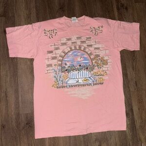 Pink vintage 90s garden tee